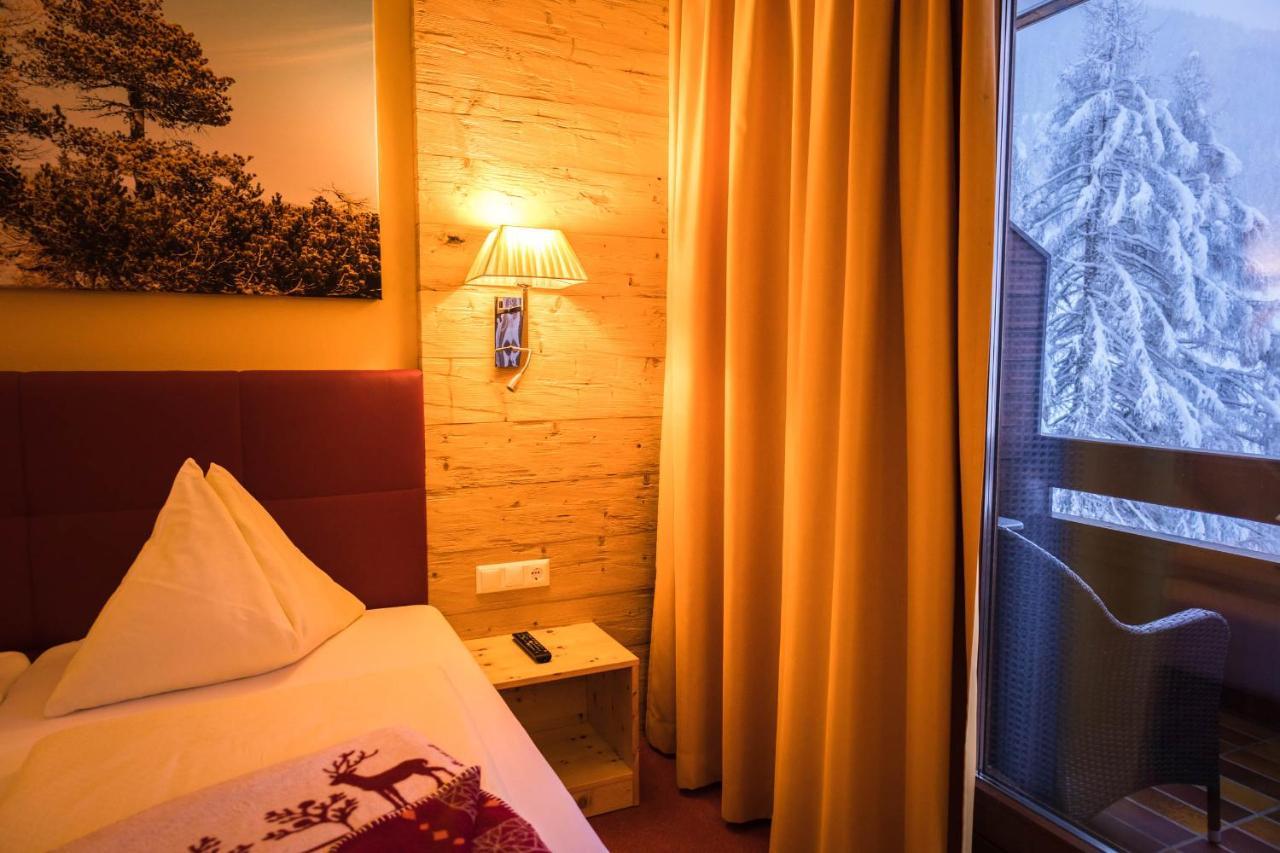 Pension & Appartements Ronacherhof Bad Kleinkirchheim Bagian luar foto