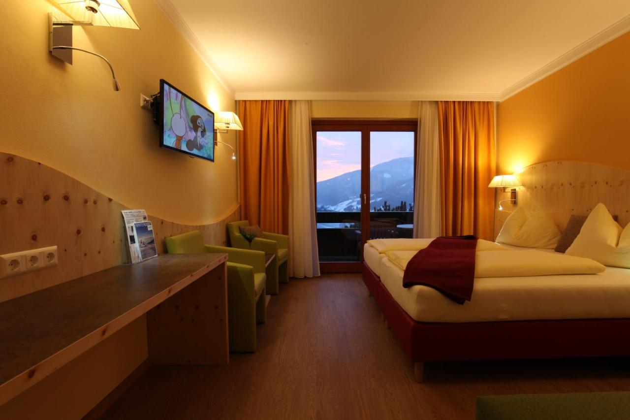 Pension & Appartements Ronacherhof Bad Kleinkirchheim Bagian luar foto